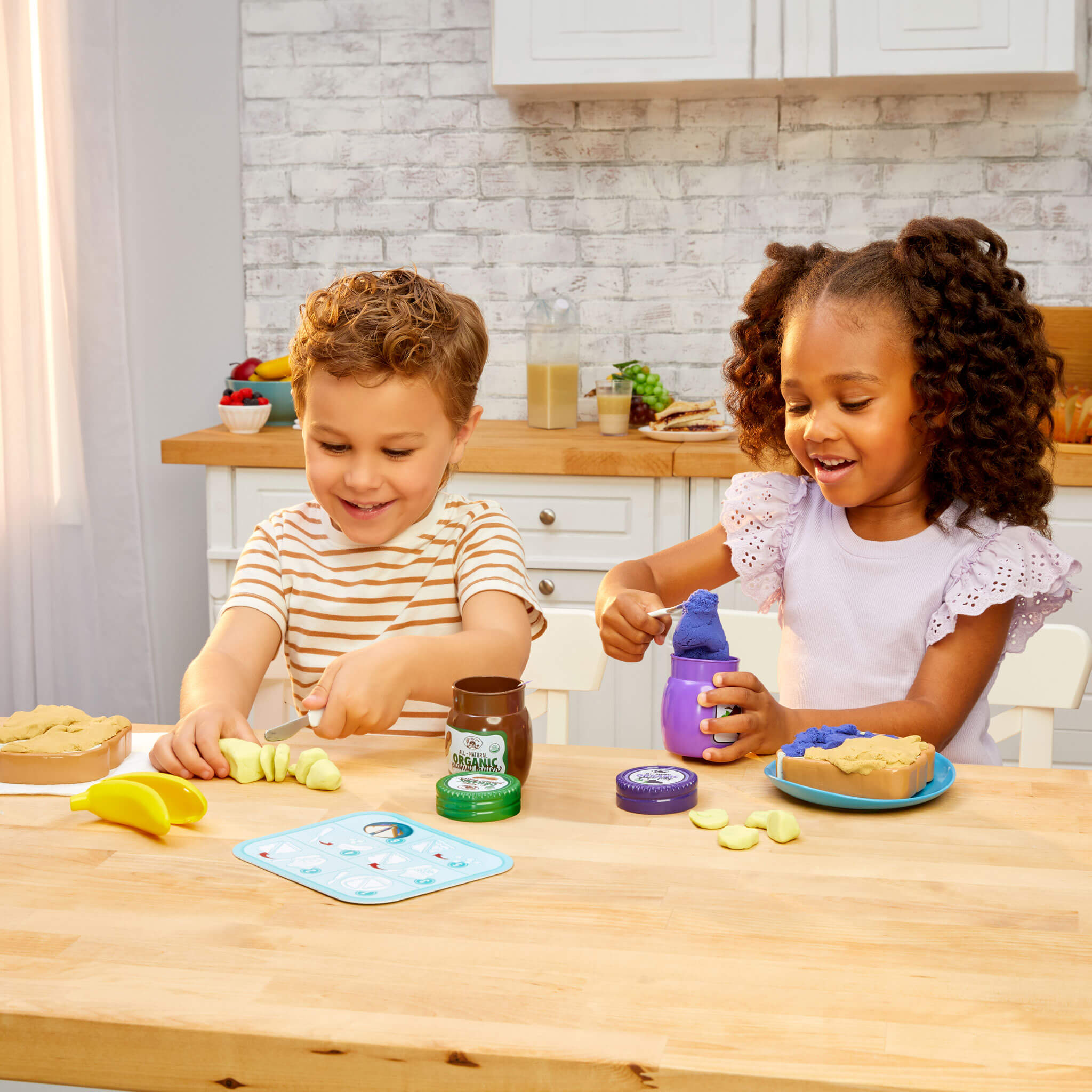 Little Tikes Creative Chefs? Peanut Butter & Jelly Kit - Image 3