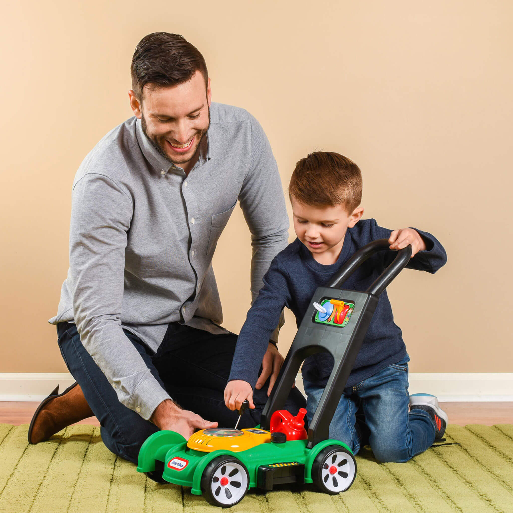 Little Tikes Gas 'n Go Mower? - Image 4