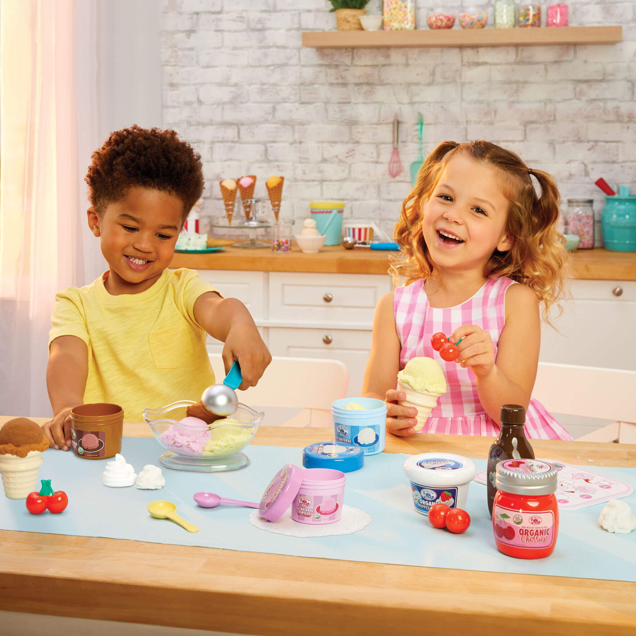 Little Tikes Creative Chefs? Ice Cream Kit - Image 2