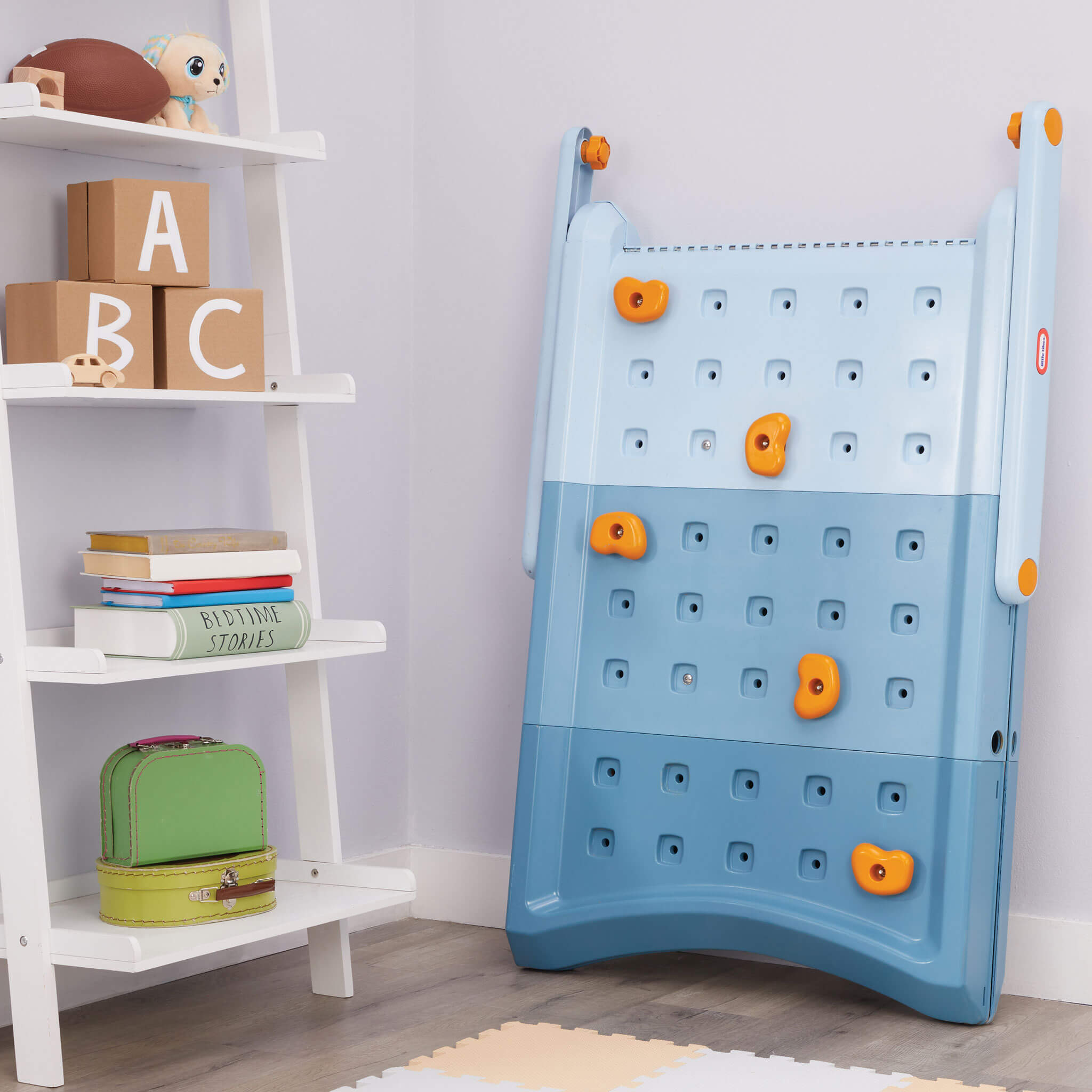 Little Tikes Campin' & Climb Wall - Image 5