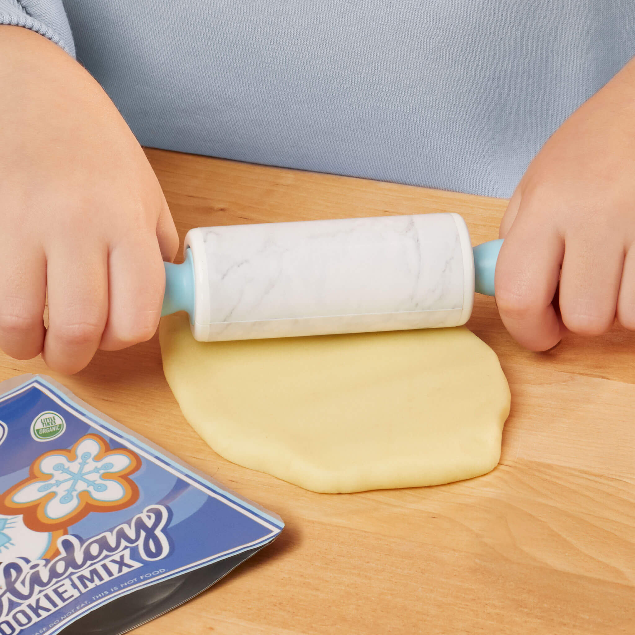 Little Tikes Creative Chefs? Holiday Cookie Kit - Image 5