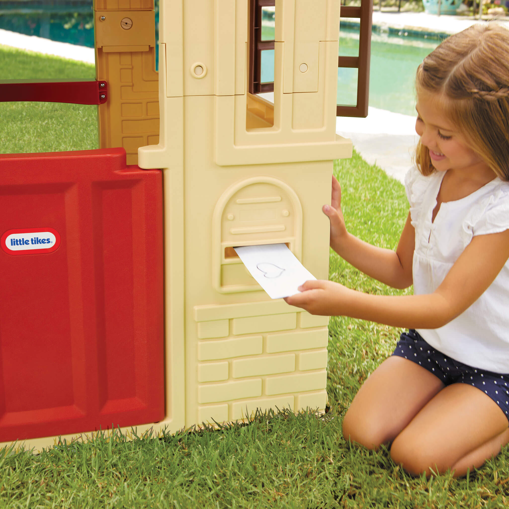 Little Tikes Cape Cottage Playhouse? - Tan - Image 3