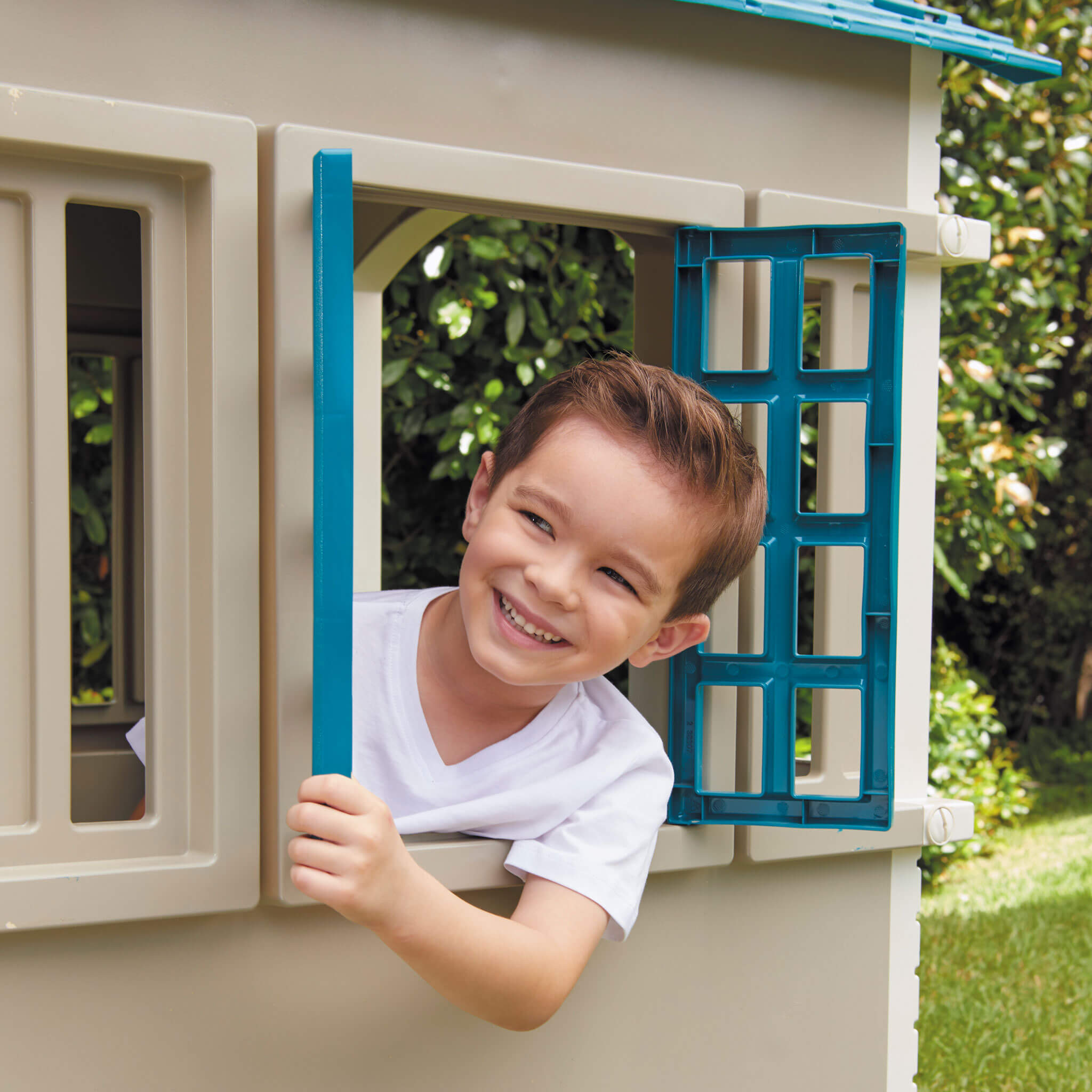 Little Tikes Cape Cottage Playhouse? - Blue - Image 4
