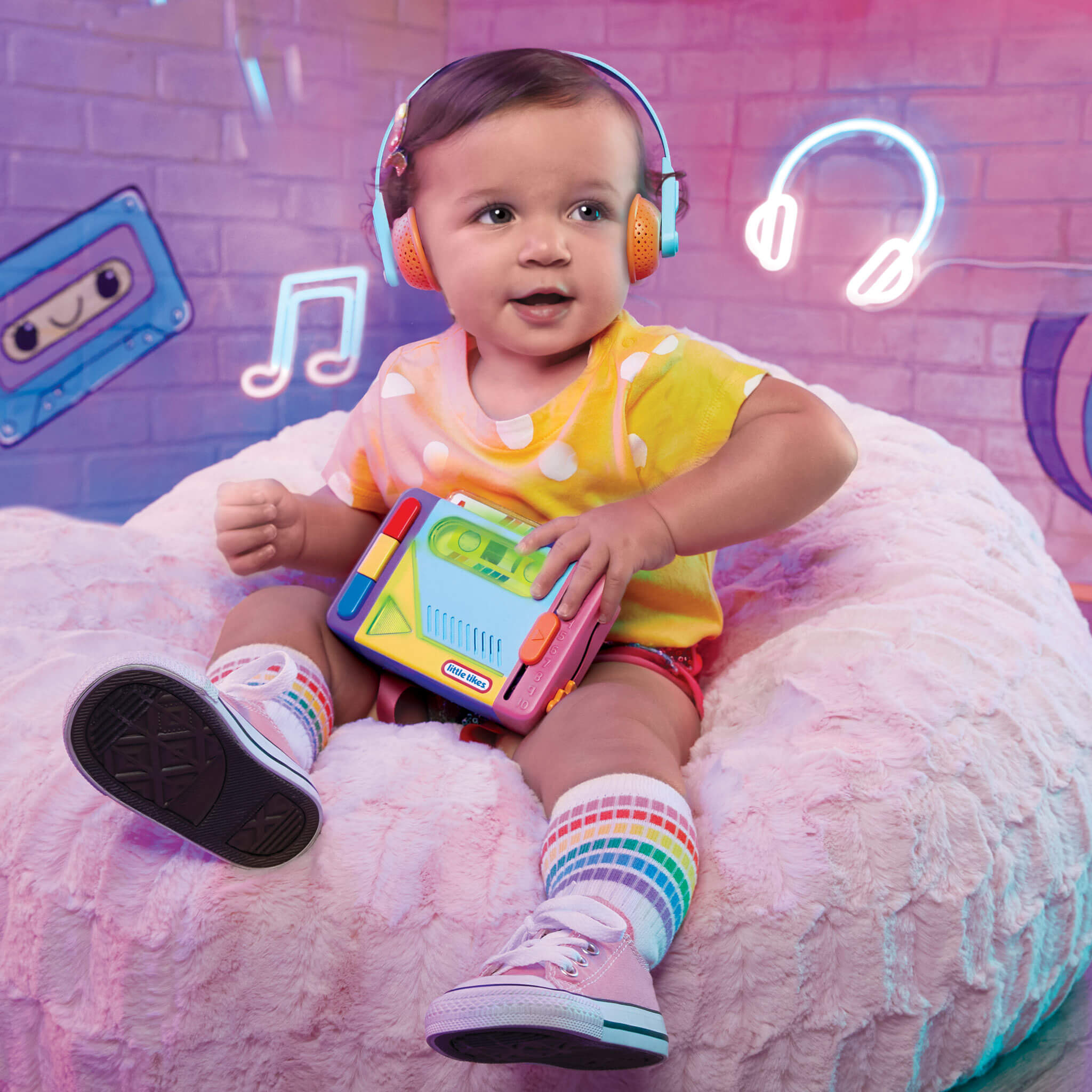 Little Tikes Old School? Rainbow Remix Music Player - Image 2