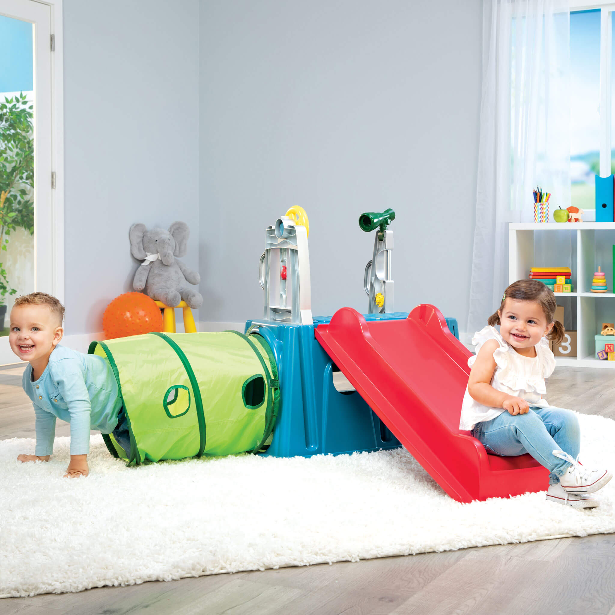 Little Tikes Easy Store? Slide & Explore - Image 2