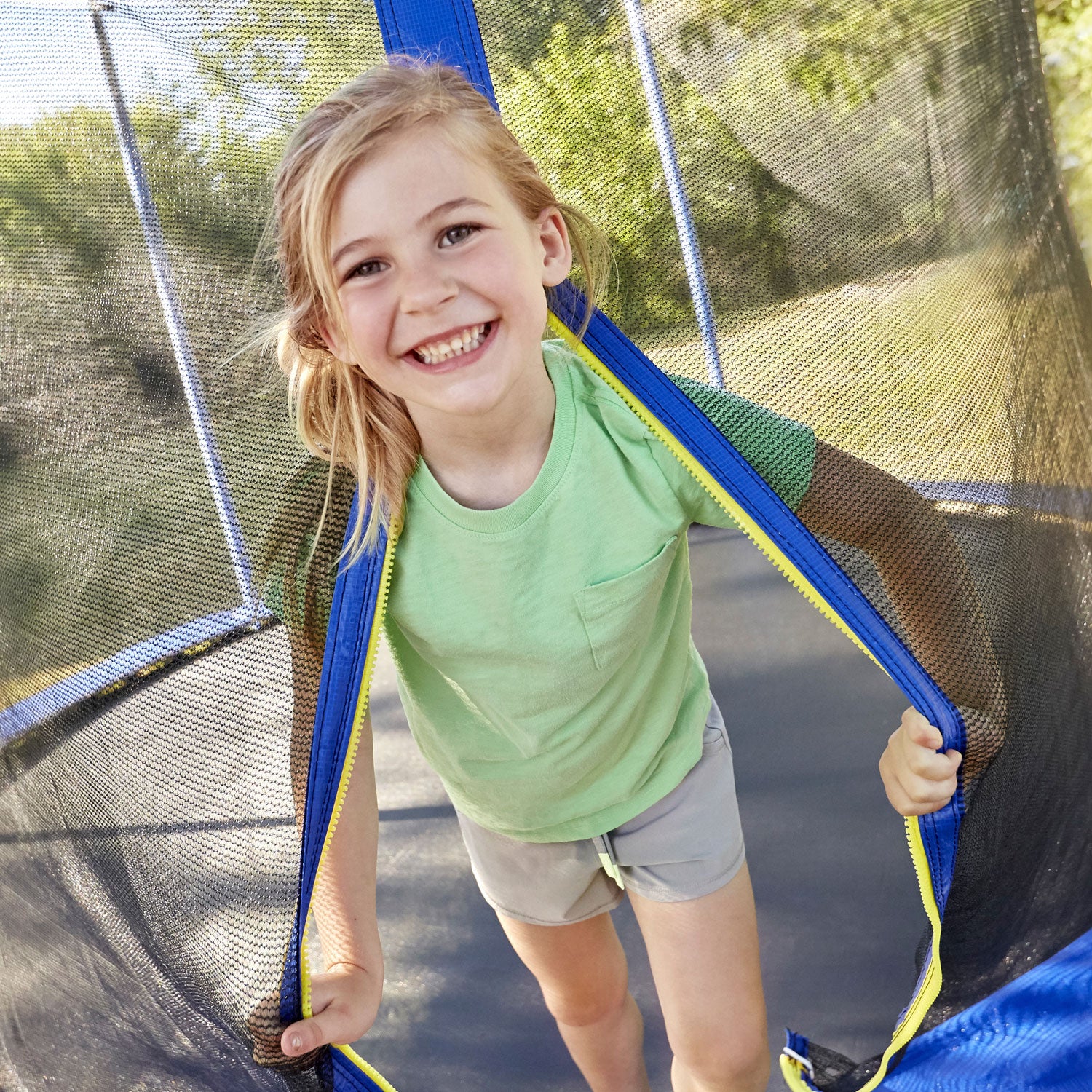Little Tikes Mega 10-foot Trampoline - Image 3