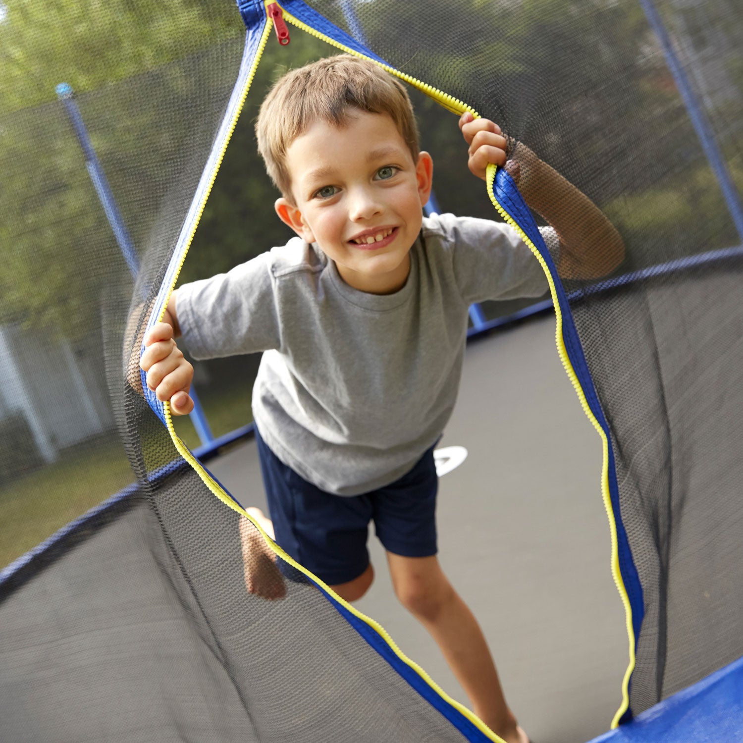 Little Tikes Mega 12-foot Trampoline - Image 4