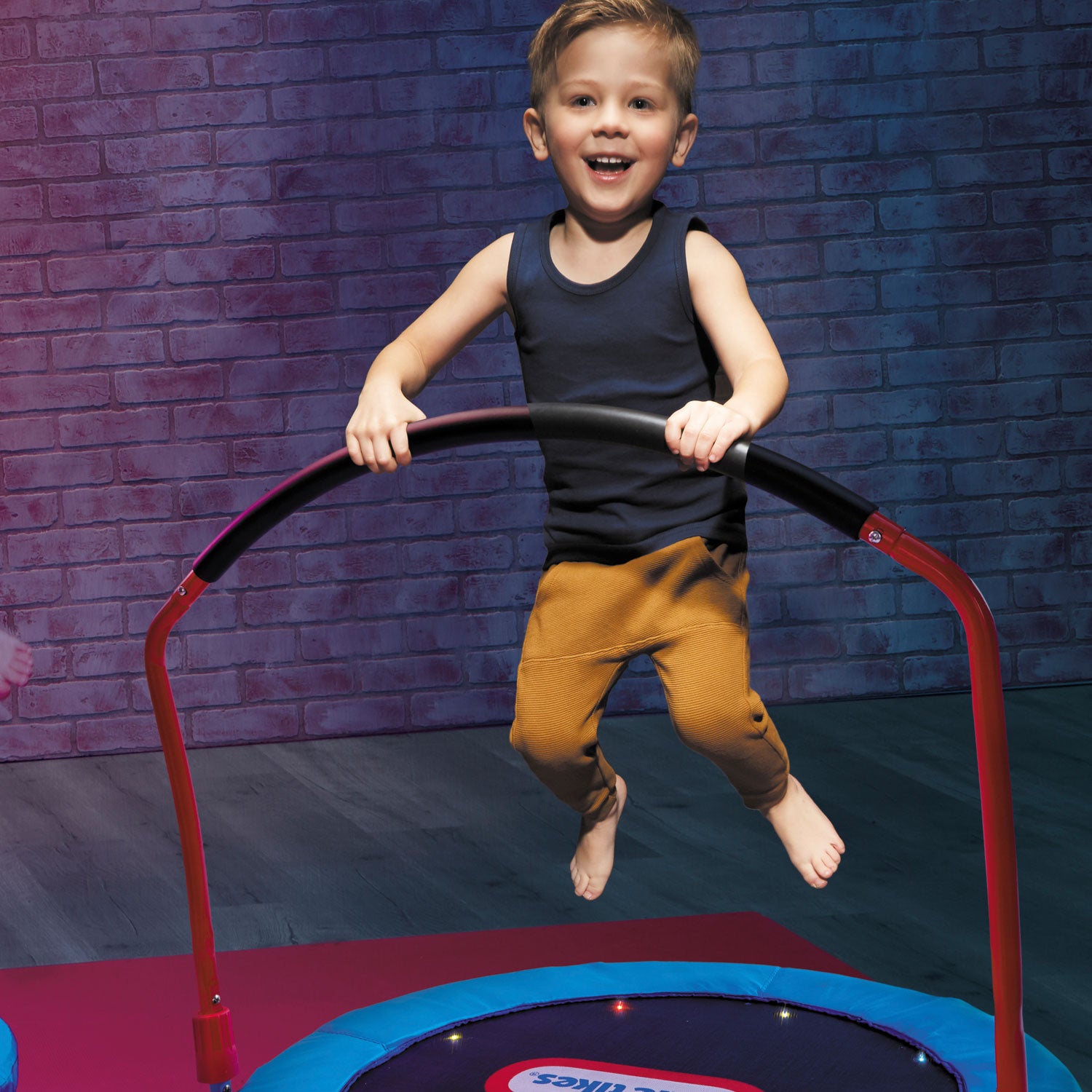 Little Tikes Light-Up Trampoline - Image 5